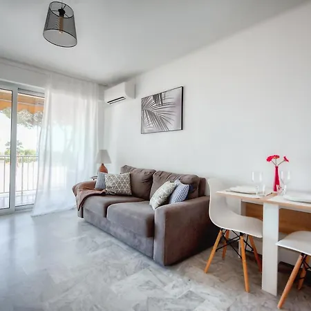 Charming Studio Sea View 2 Min Of The Beach Near Monaco