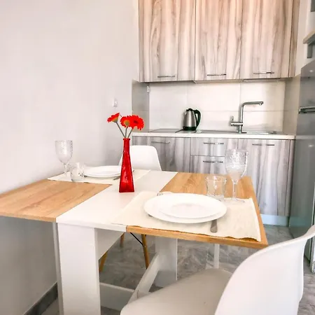 Charming Studio Sea View 2 Min Of The Beach Near Monaco Roquebrune-Cap-Martin